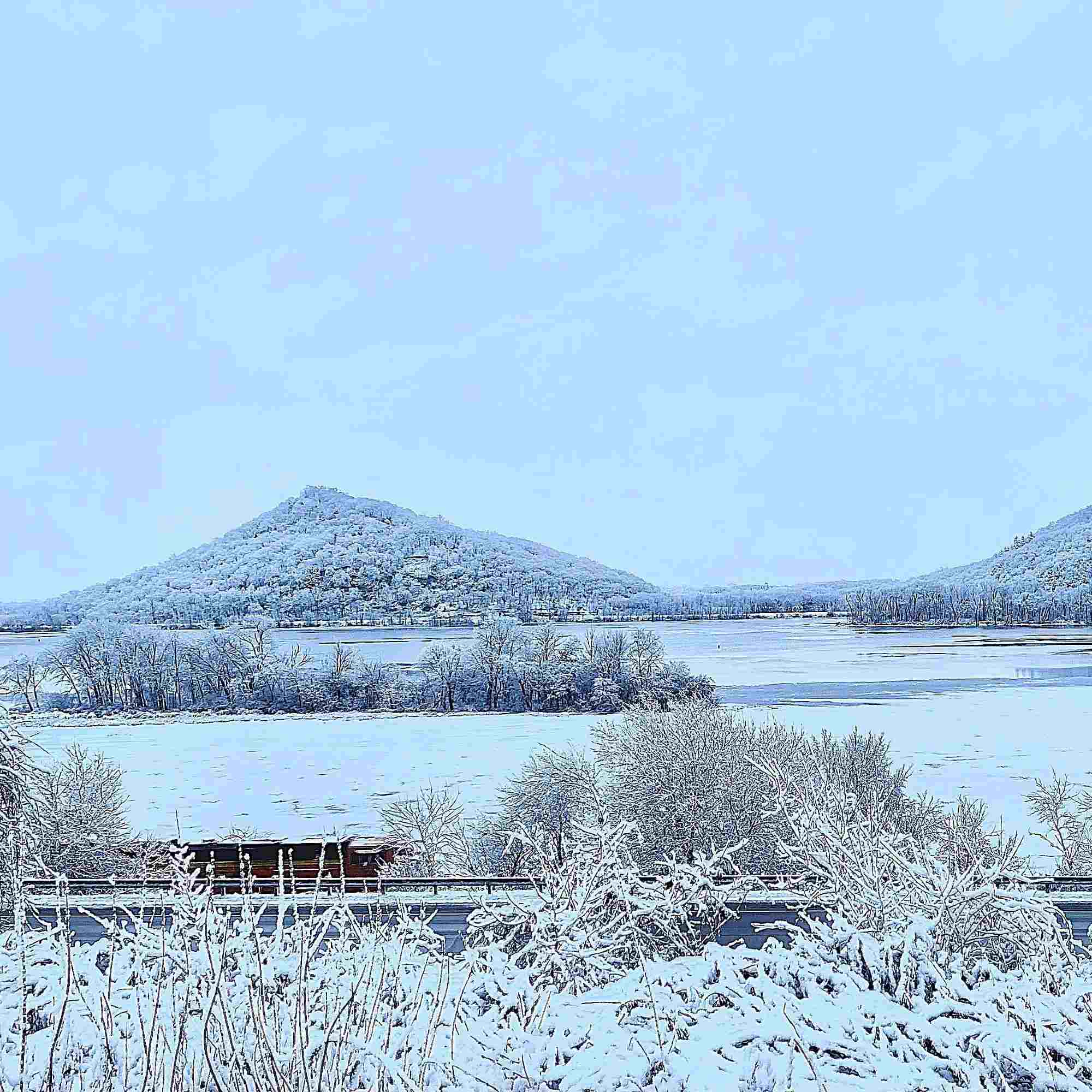 Red Winter Train 2