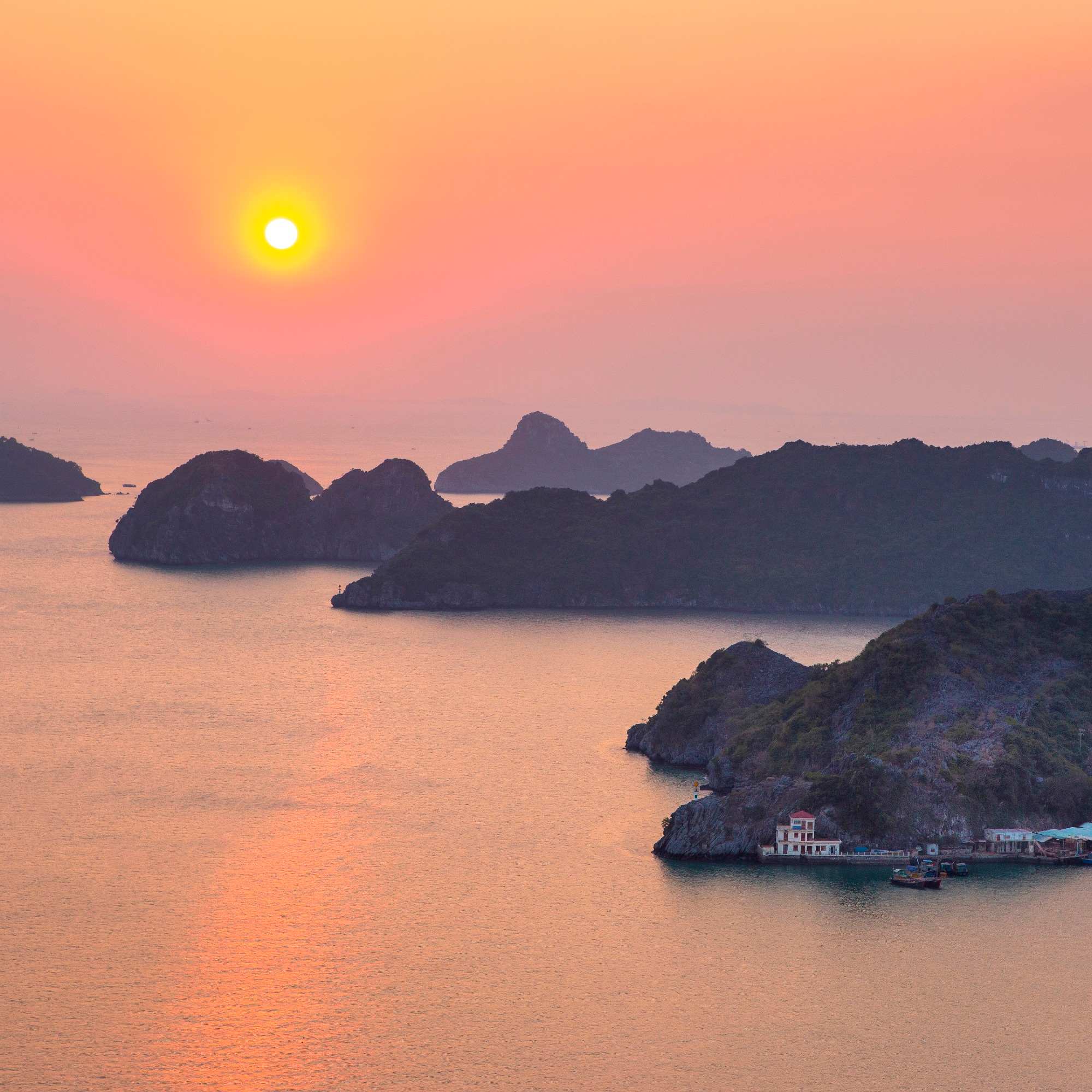 Sunset on Halong Bay